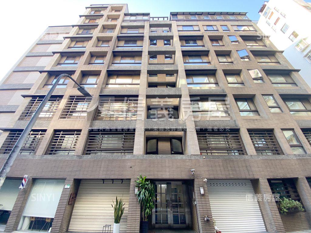 快易居。塔式車位房屋室內格局與周邊環境