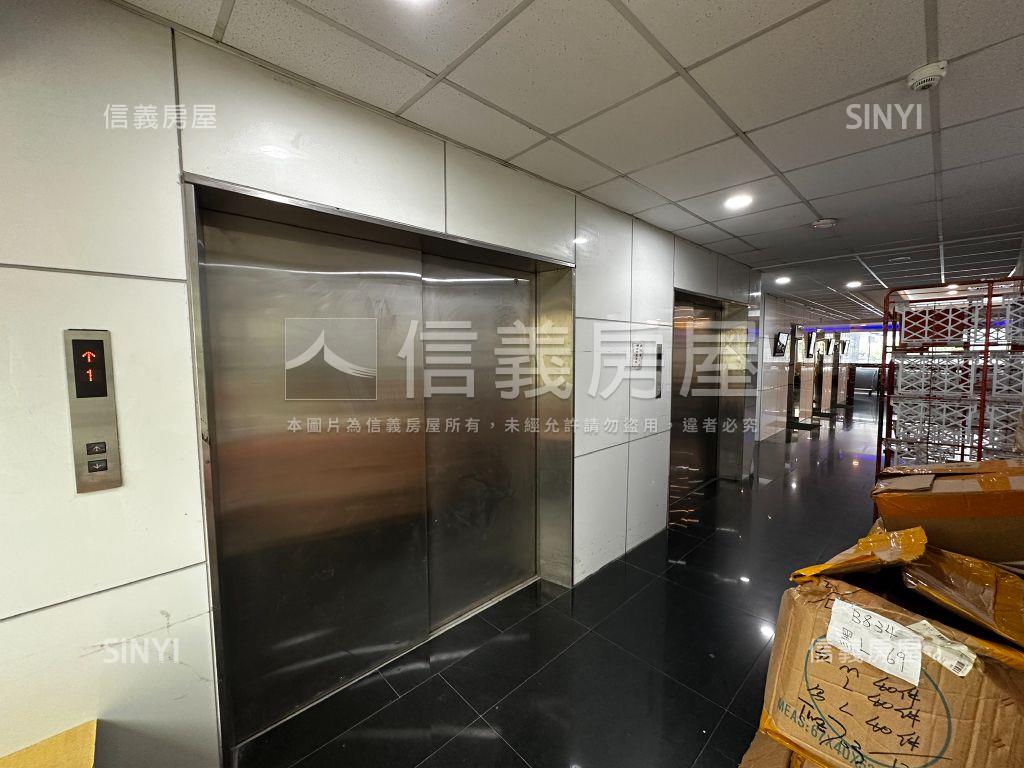 稀有優派科技大樓釋出房屋室內格局與周邊環境