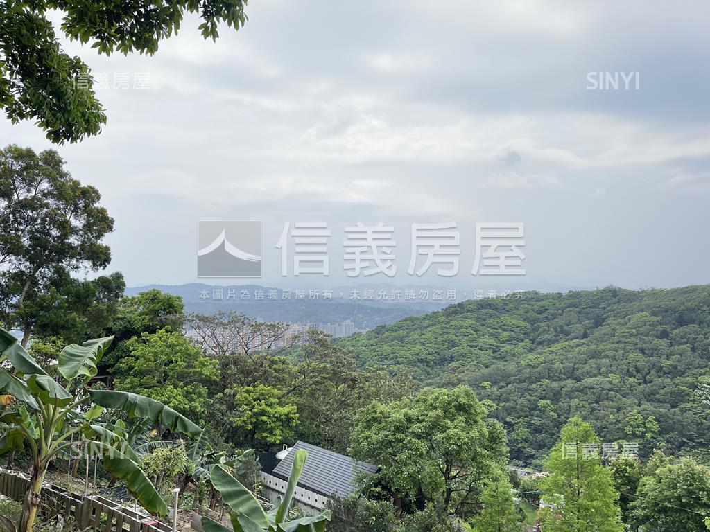 路過咖啡棧－燦爛山雲風景房屋室內格局與周邊環境