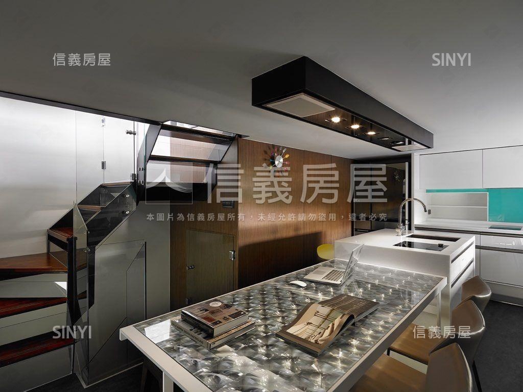 市府微風魔術美邸Ｃ房屋室內格局與周邊環境