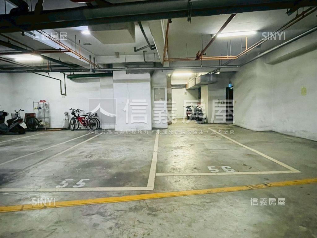 高鐵亮美大四房平車房屋室內格局與周邊環境