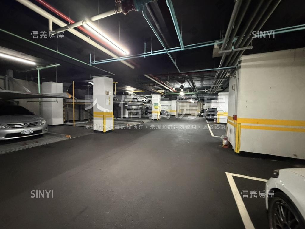 大車位。敦南四維科技大樓房屋室內格局與周邊環境