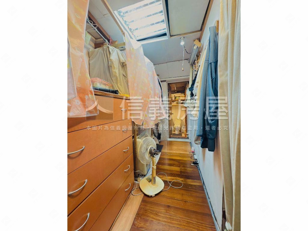 四號公園，稀有大空間一樓房屋室內格局與周邊環境