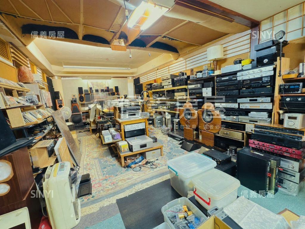 四號公園，稀有大空間一樓房屋室內格局與周邊環境