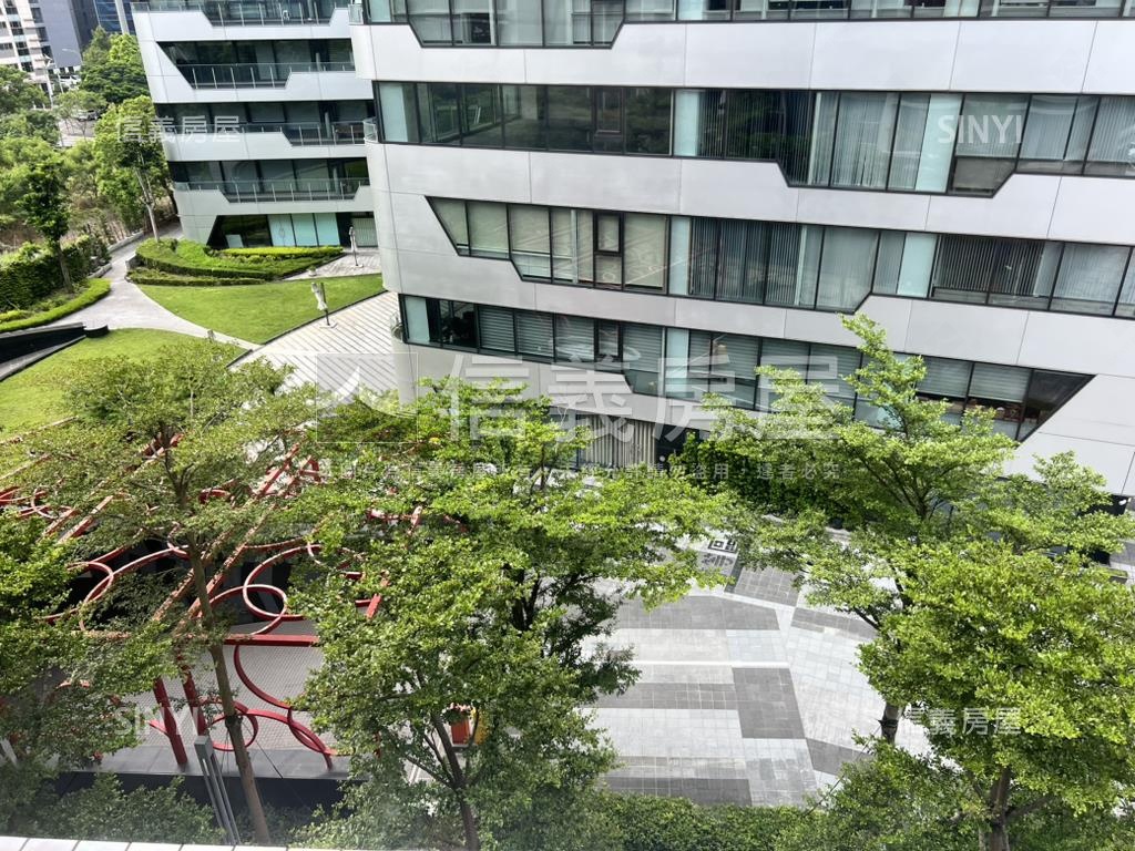 合康邊間典雅裝潢房屋室內格局與周邊環境