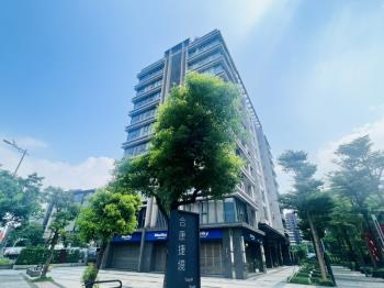 合康邊間典雅裝潢
