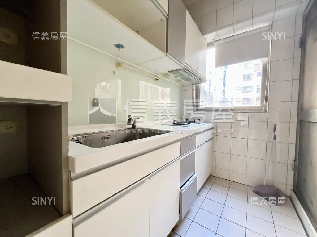 松竹國小學區４房屋況佳房屋室內格局與周邊環境