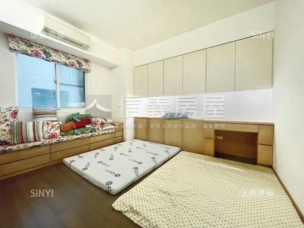 ★美術館大兩房平移車位房屋室內格局與周邊環境