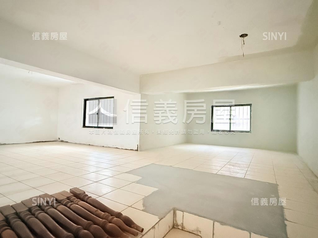 龜山明德路邊間透天房屋室內格局與周邊環境