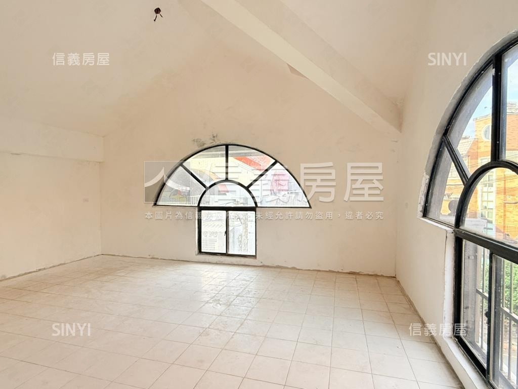 龜山明德路邊間透天房屋室內格局與周邊環境