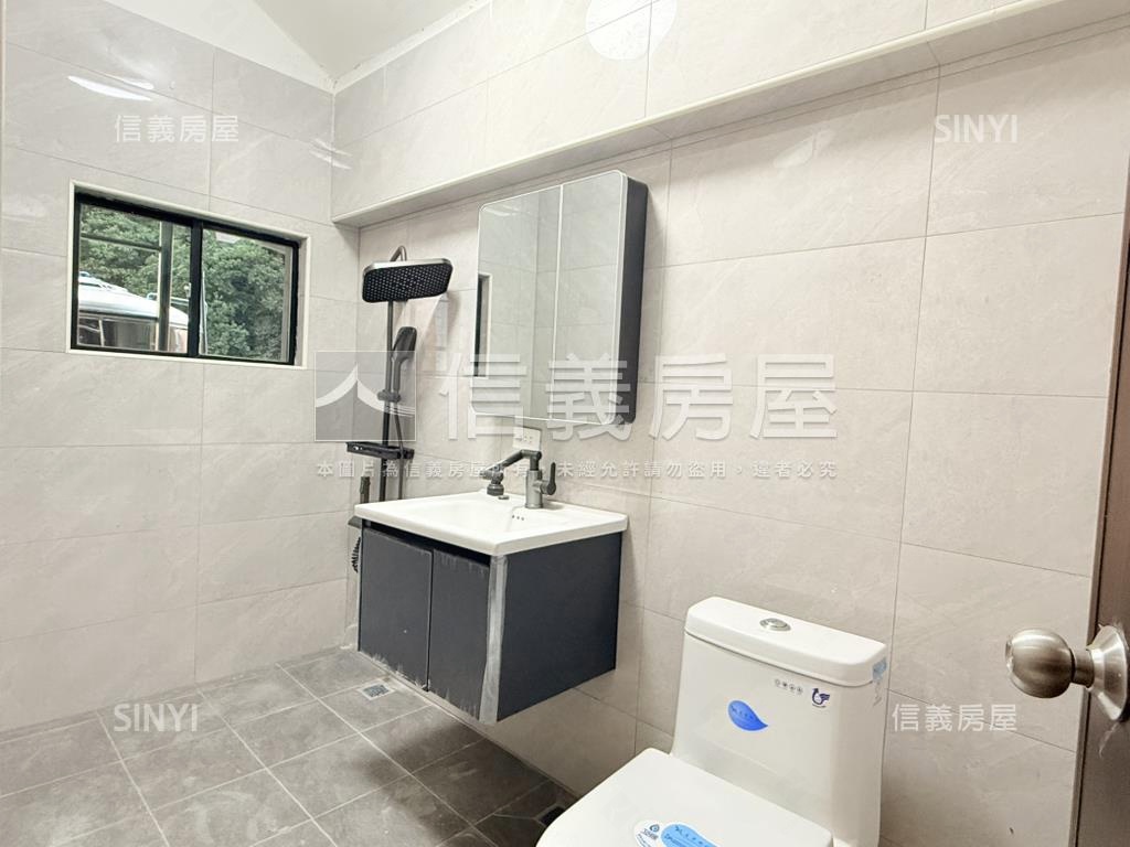 龜山明德路邊間透天房屋室內格局與周邊環境