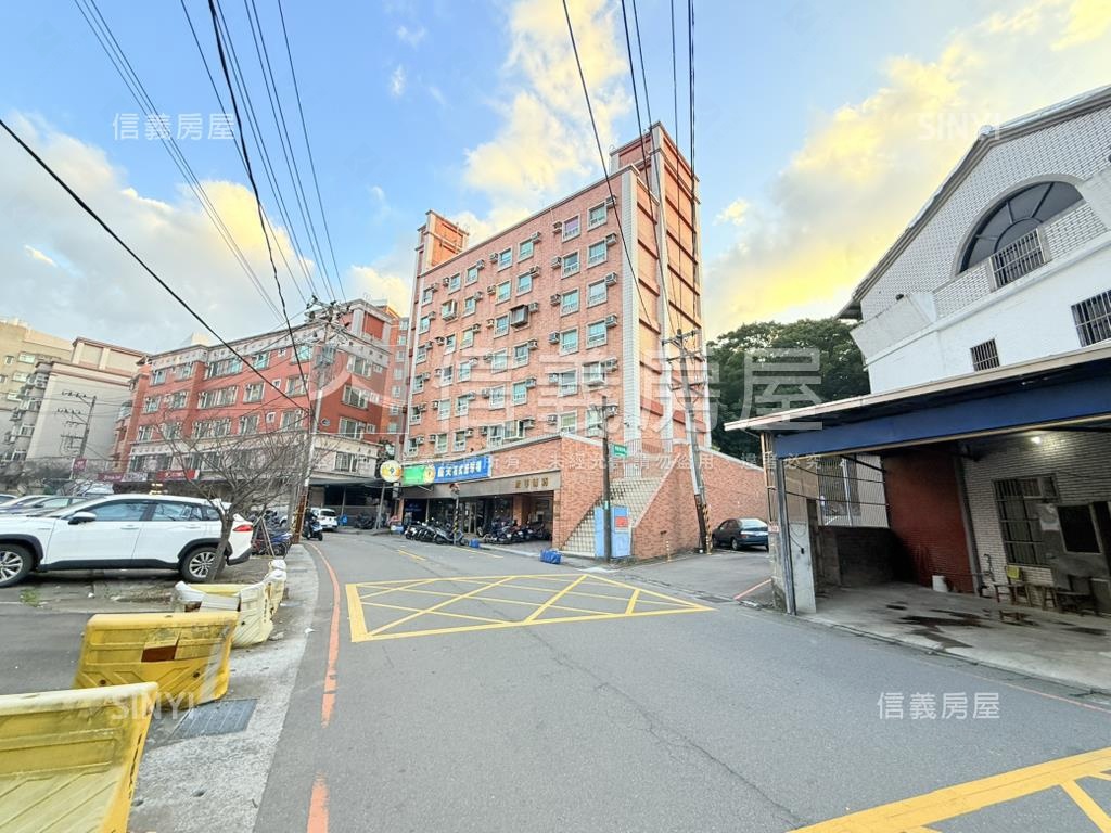 龜山明德路邊間透天房屋室內格局與周邊環境