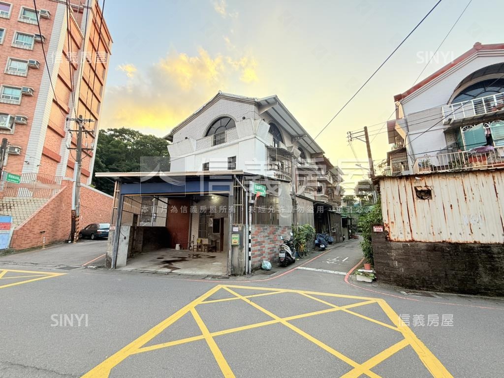 龜山明德路邊間透天房屋室內格局與周邊環境