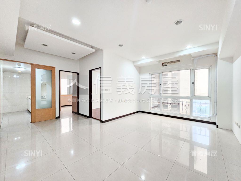 法國香榭●雙面採光３房房屋室內格局與周邊環境