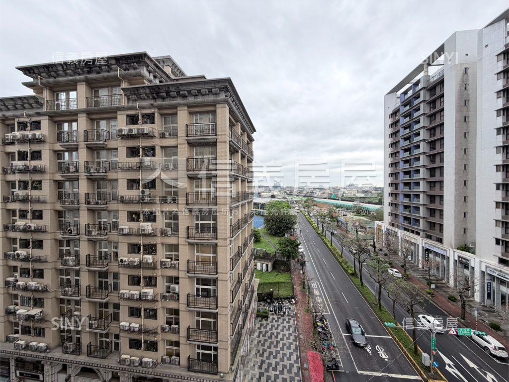 法國香榭●雙面採光３房房屋室內格局與周邊環境