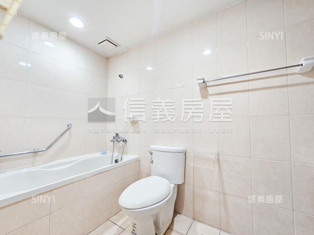 法國香榭●雙面採光３房房屋室內格局與周邊環境