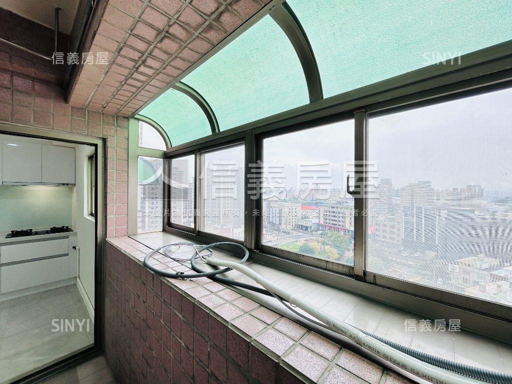 龍之鄉精美景觀三房房屋室內格局與周邊環境