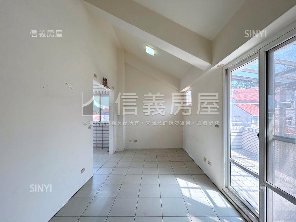 近園區美式別墅獨棟透天房屋室內格局與周邊環境