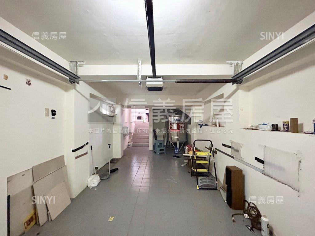 近園區美式別墅獨棟透天房屋室內格局與周邊環境