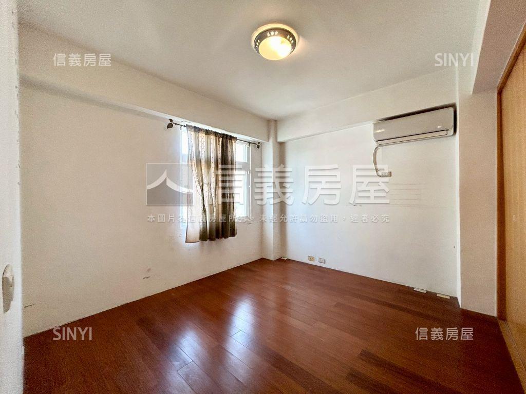 近園區美式別墅獨棟透天房屋室內格局與周邊環境