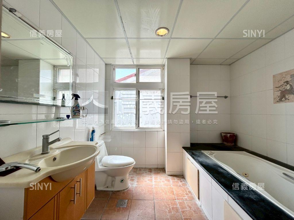 近園區美式別墅獨棟透天房屋室內格局與周邊環境