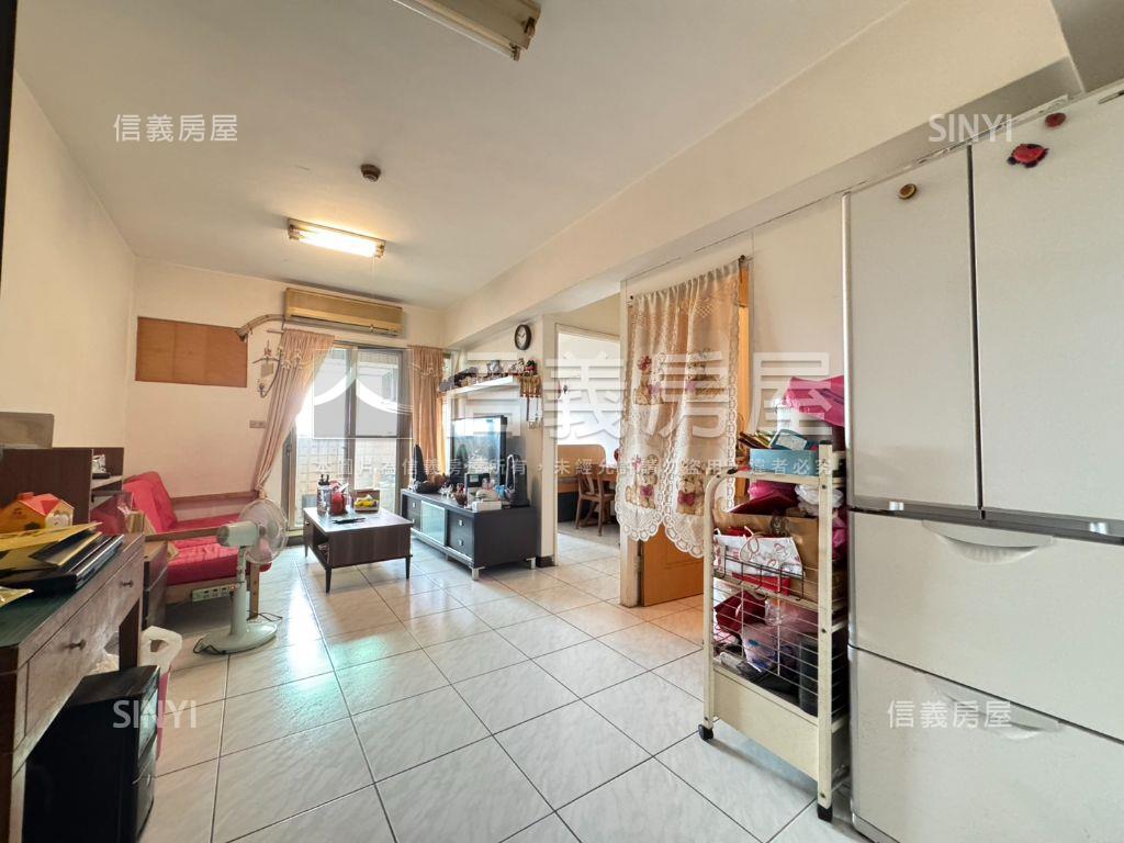 誠售中華商圈美三房房屋室內格局與周邊環境