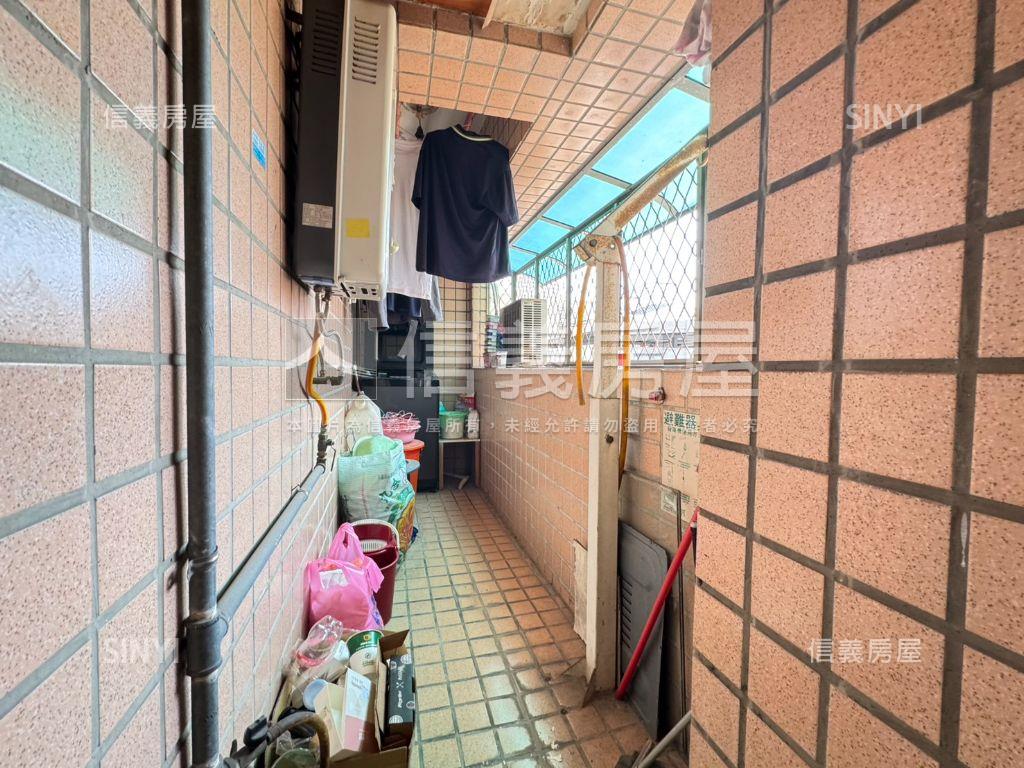 誠售中華商圈美三房房屋室內格局與周邊環境