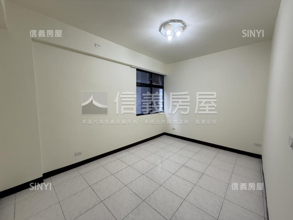 專任長安四房公寓房屋室內格局與周邊環境