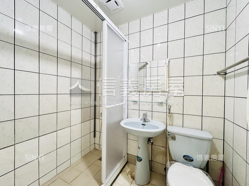 專任長安四房公寓房屋室內格局與周邊環境