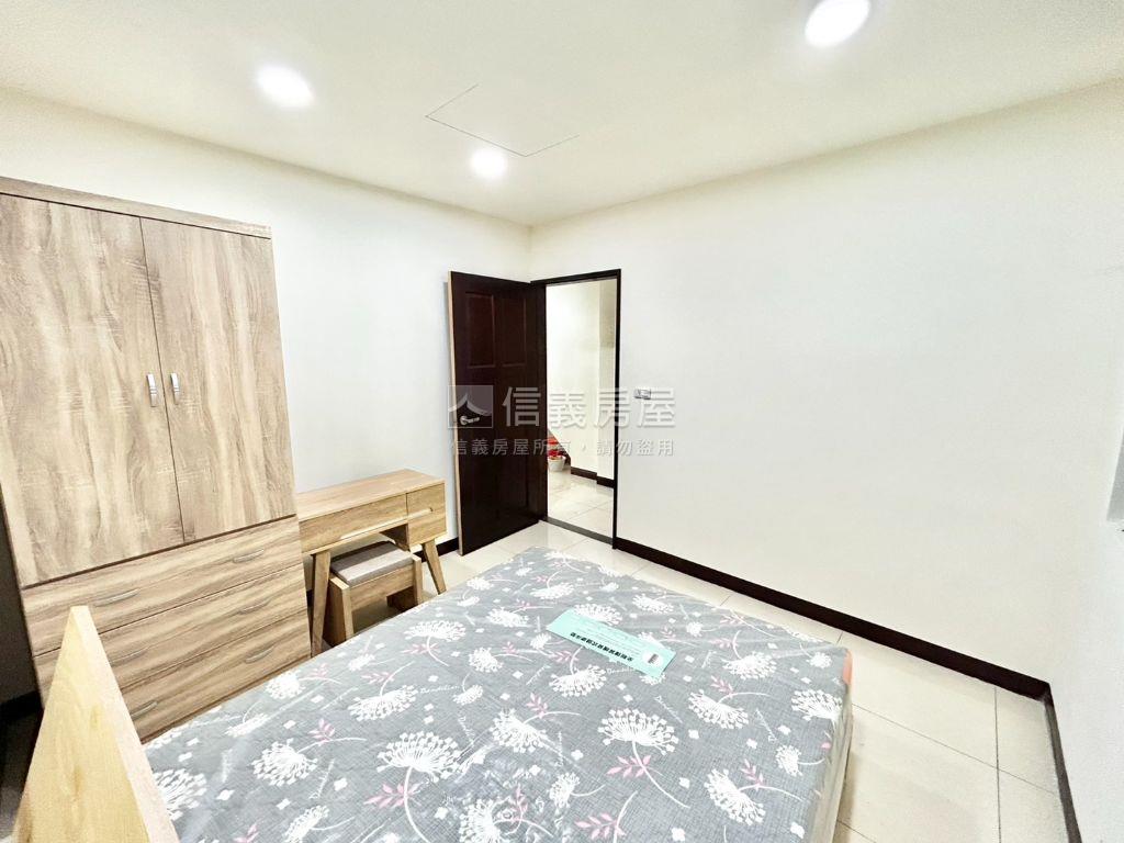 和平路一樓美兩房房屋室內格局與周邊環境