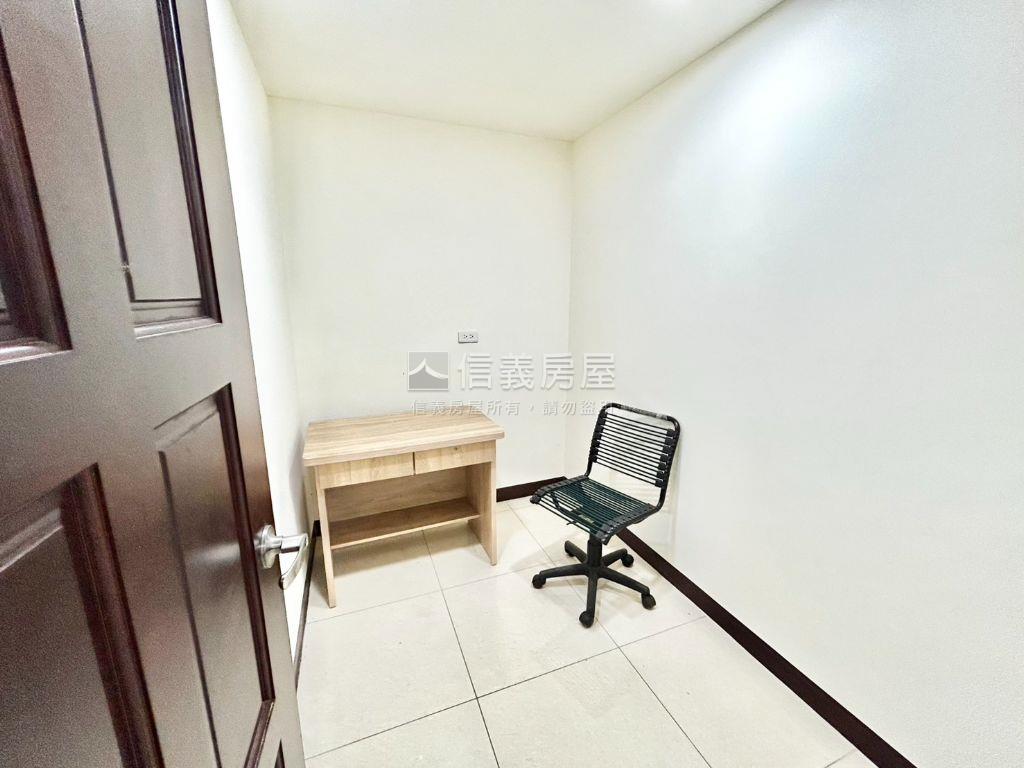 和平路一樓美兩房房屋室內格局與周邊環境