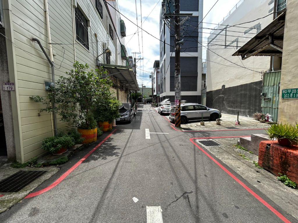 和平路一樓美兩房房屋室內格局與周邊環境