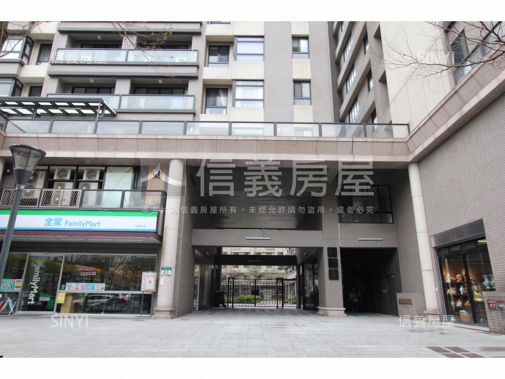 珍品★未來捷運黃金店面房屋室內格局與周邊環境