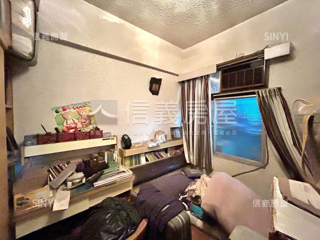 國泰中華大廈三房房屋室內格局與周邊環境