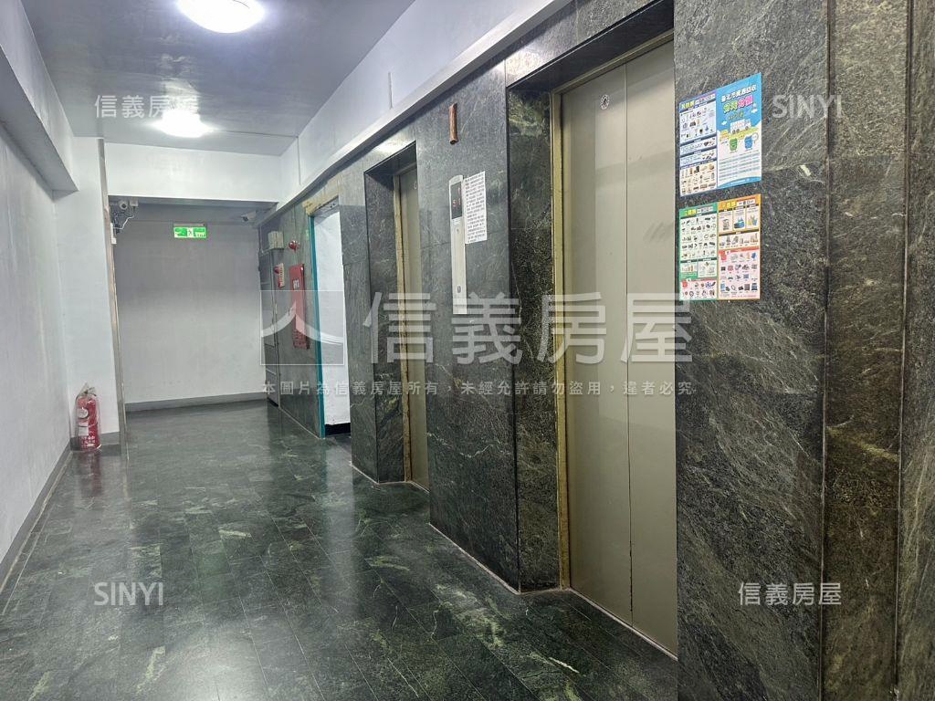 國泰中華大廈三房房屋室內格局與周邊環境