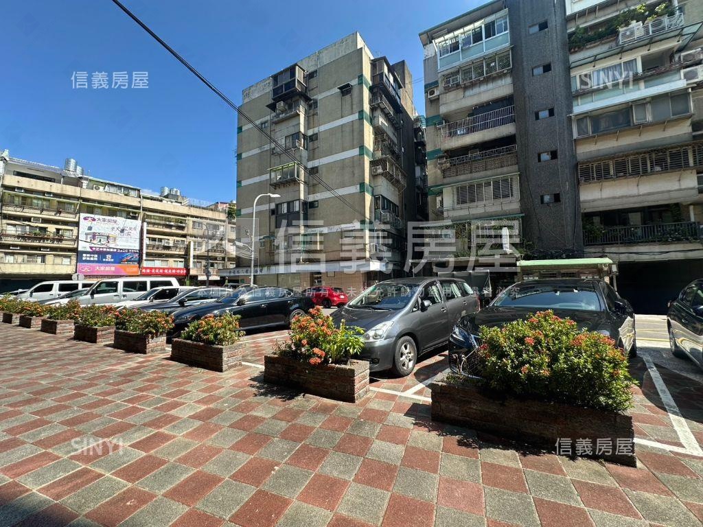 國泰中華大廈三房房屋室內格局與周邊環境