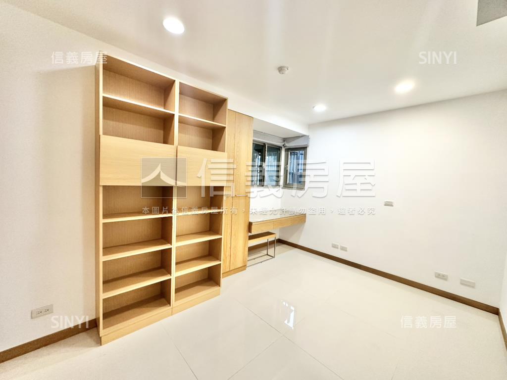 【山景】大三房面關渡平原房屋室內格局與周邊環境