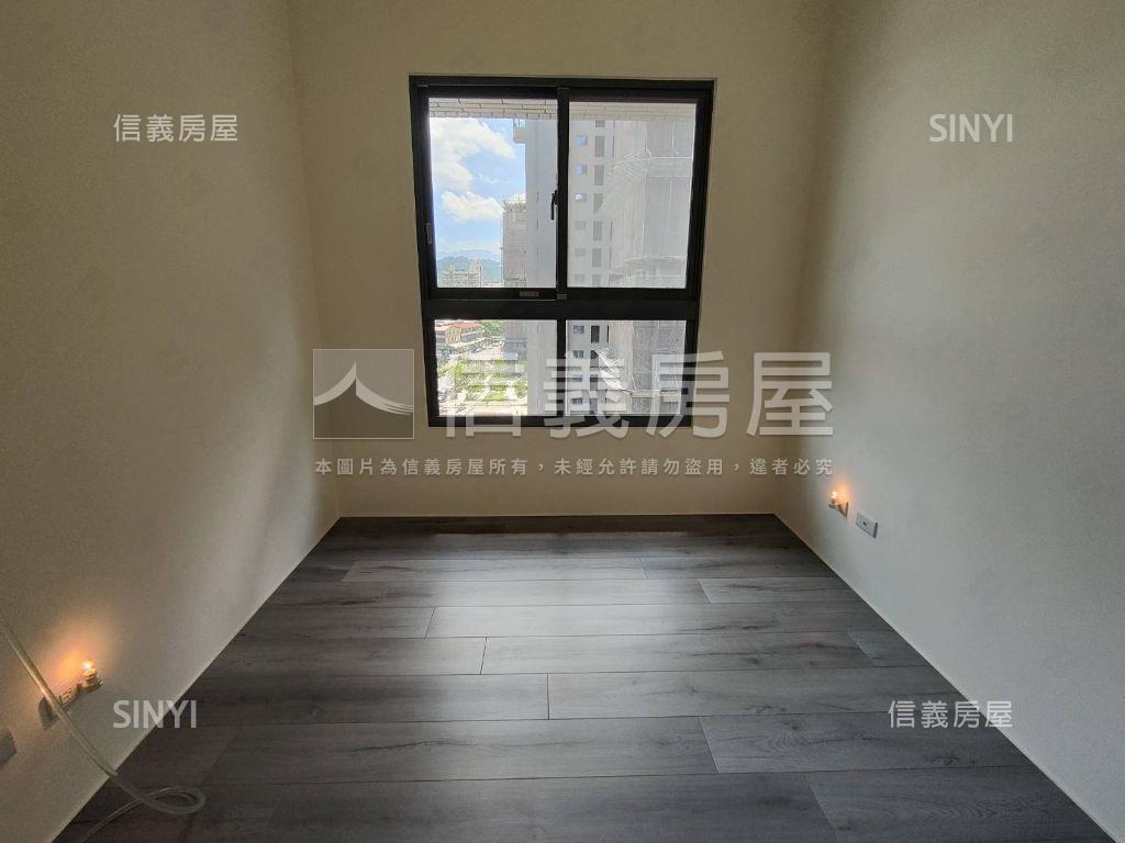 ６９６２三房雙平車房屋室內格局與周邊環境