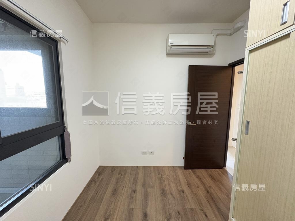 聚悅方庭三房平面車位房屋室內格局與周邊環境