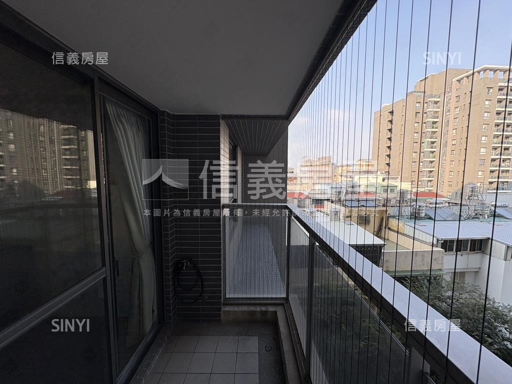聚悅方庭三房平面車位房屋室內格局與周邊環境