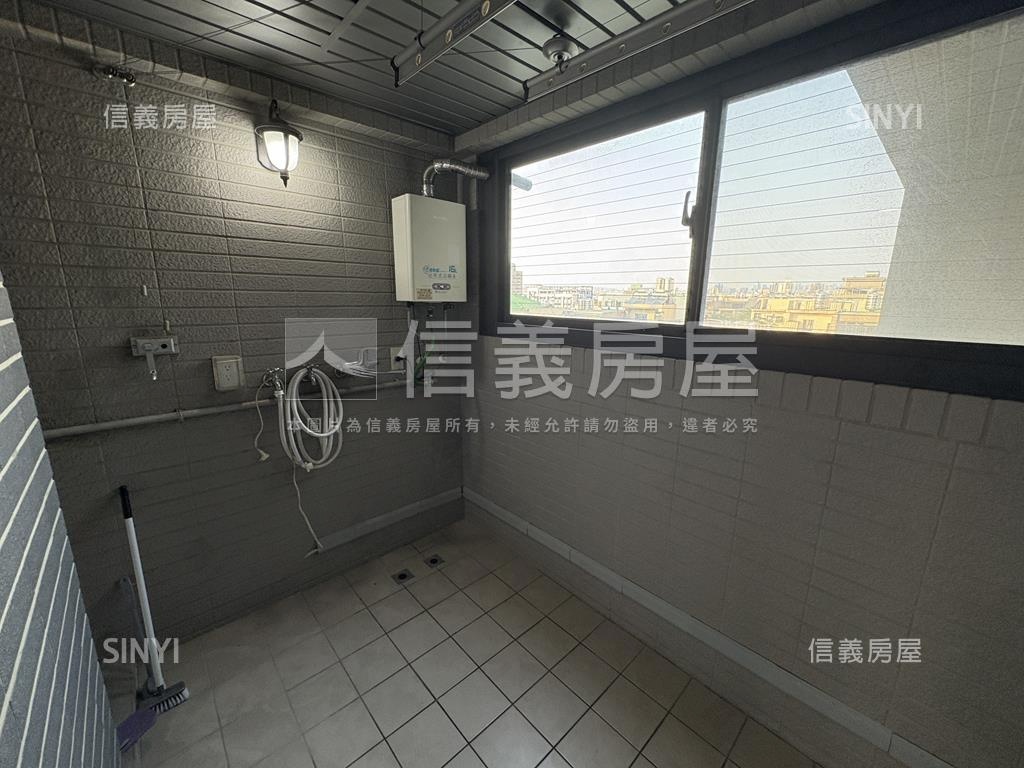 聚悅方庭三房平面車位房屋室內格局與周邊環境