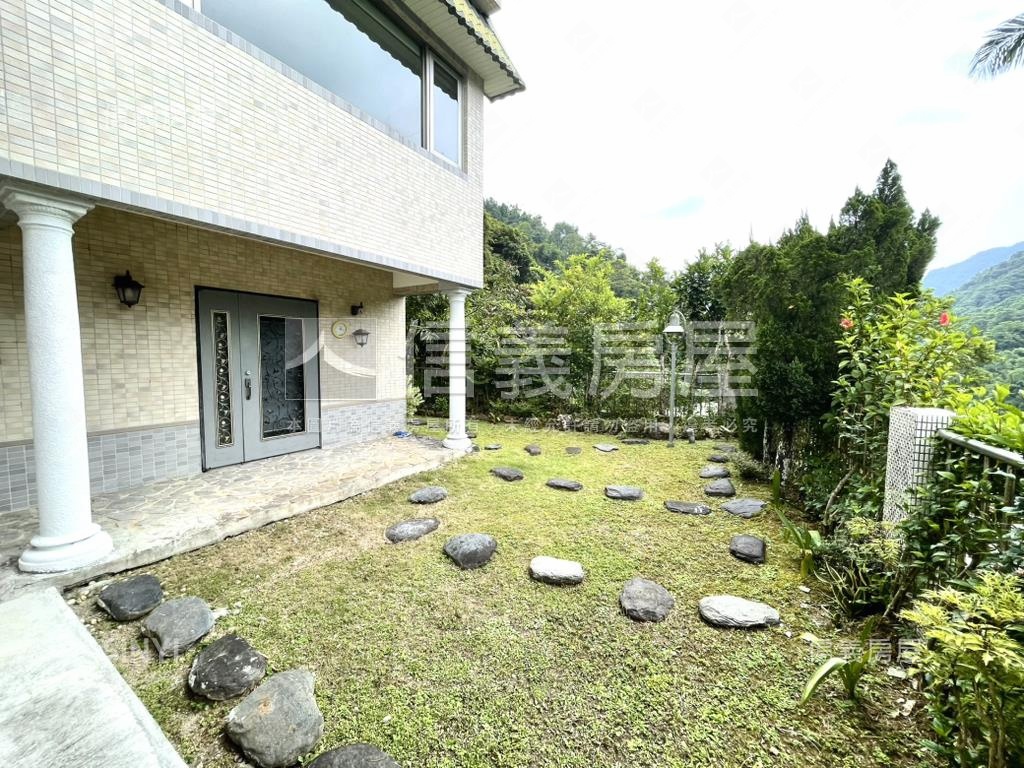 北宜山莊氣派透天房屋室內格局與周邊環境