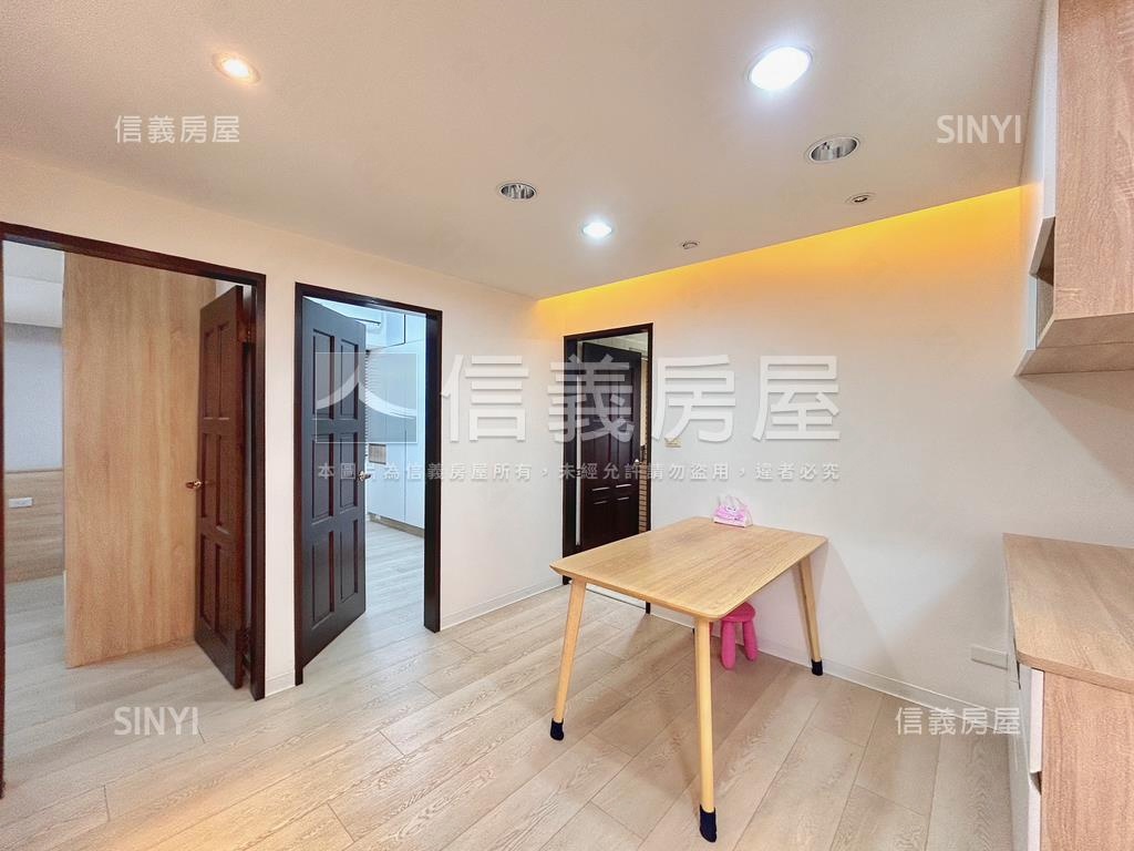 月光採光三房車位房屋室內格局與周邊環境