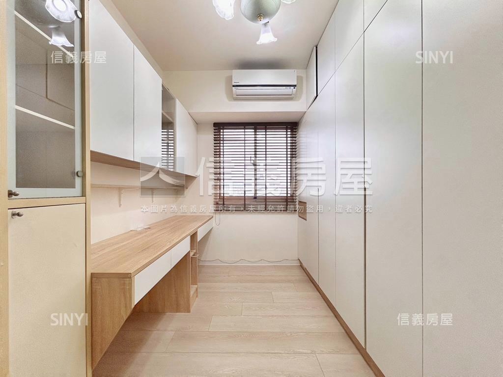 月光採光三房車位房屋室內格局與周邊環境