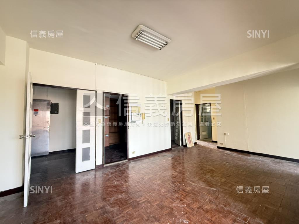 公園綠蔭●金華龍門美邸房屋室內格局與周邊環境
