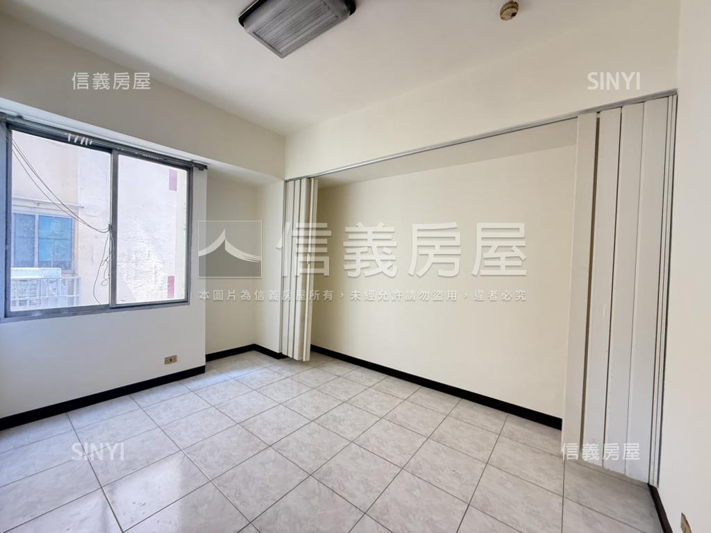公園綠蔭●金華龍門美邸房屋室內格局與周邊環境