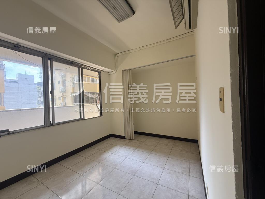 公園綠蔭●金華龍門美邸房屋室內格局與周邊環境