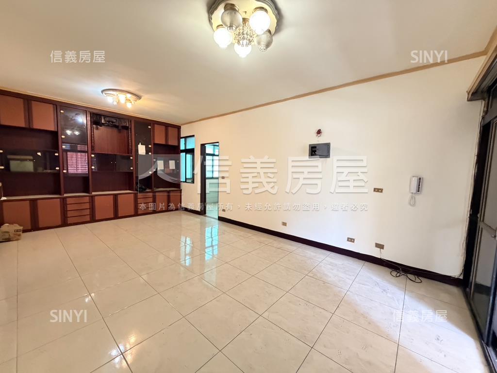安康成家公寓三樓房屋室內格局與周邊環境