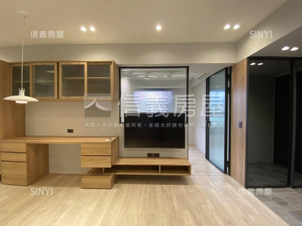 單元二｜質感裝潢｜三房房屋室內格局與周邊環境