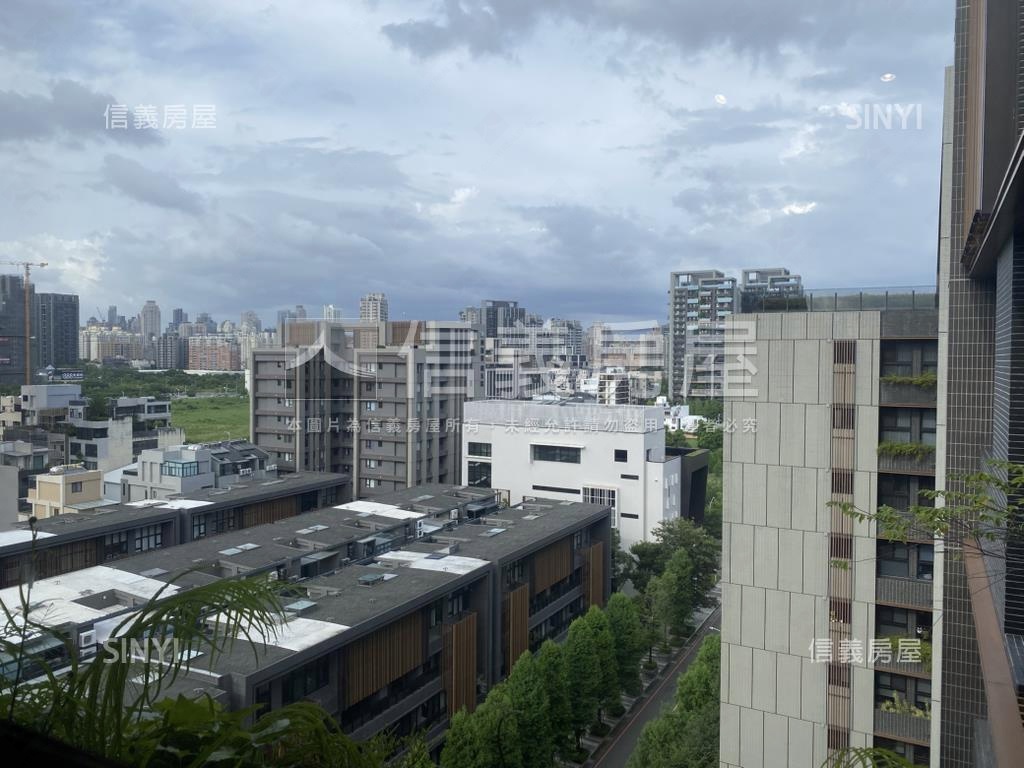 單元二｜質感裝潢｜三房房屋室內格局與周邊環境